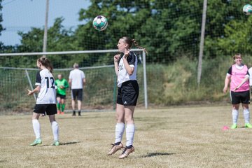 Bild 78 - wBJ TuRa Meldorf/Buesum - JFV Luebeck : Ergebnis: 1:0